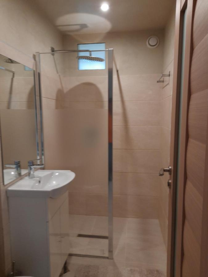 Home Uranus Брашов Екстер'єр фото